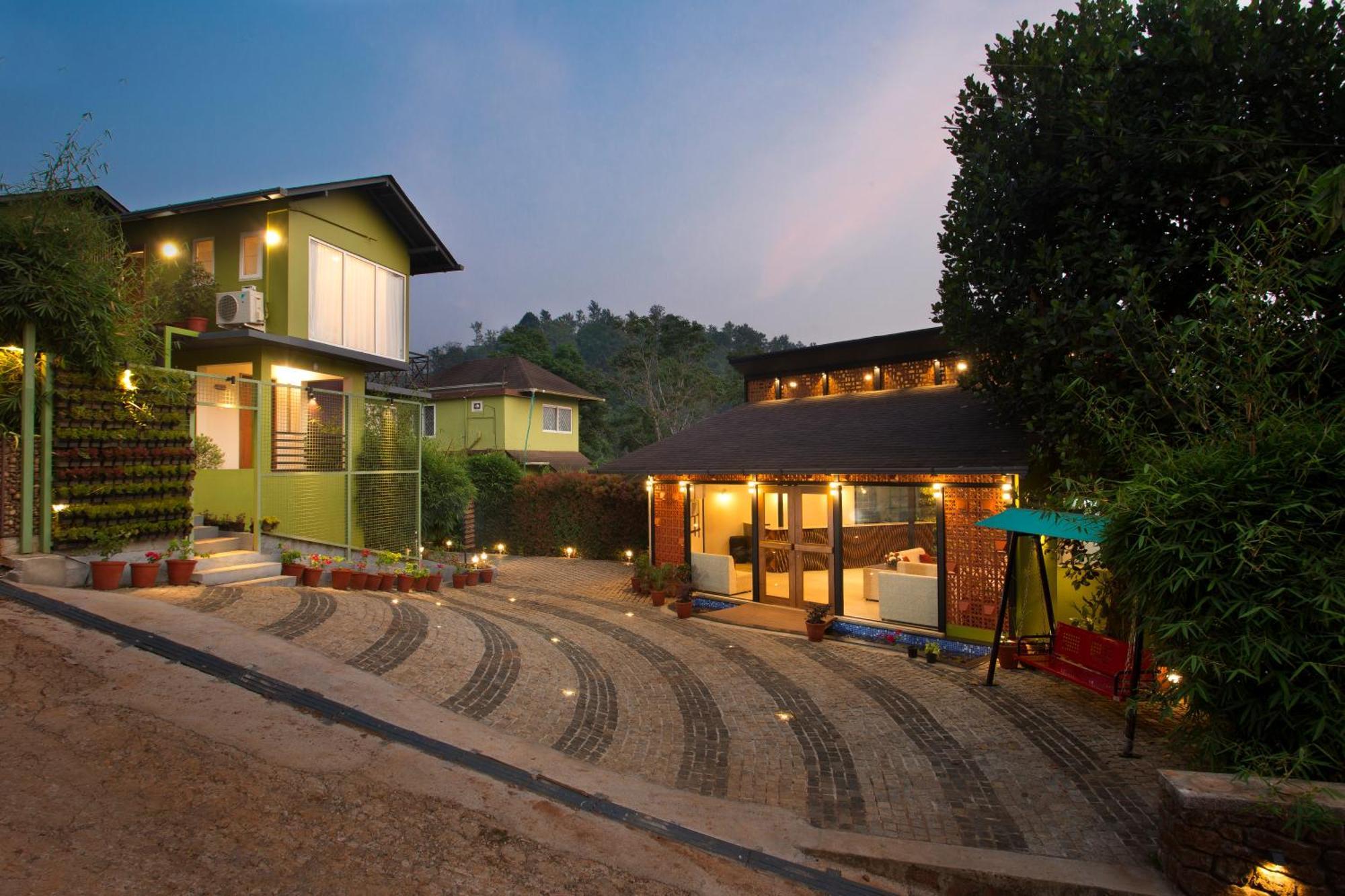 Amrezy Resort And Spa By Stride, Wayanad Vythiri Exterior foto